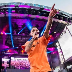 Meet your Posher, Quinn